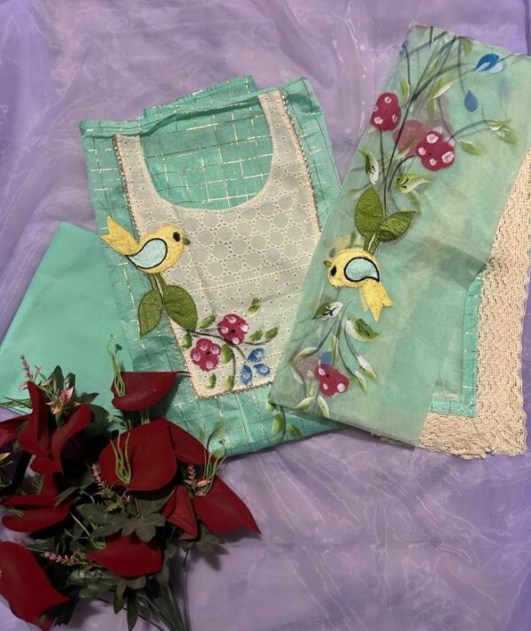 Richa Suit