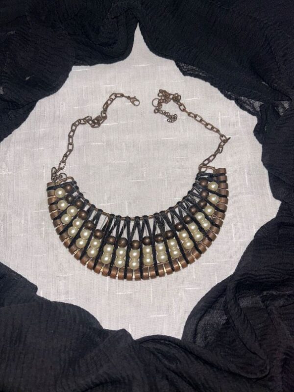 Mona Necklace