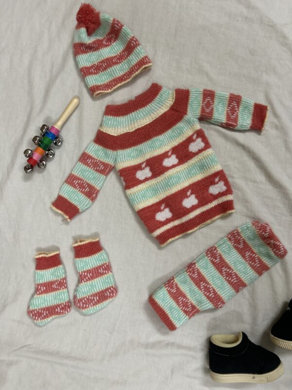 Apple Winter Suit Set 2